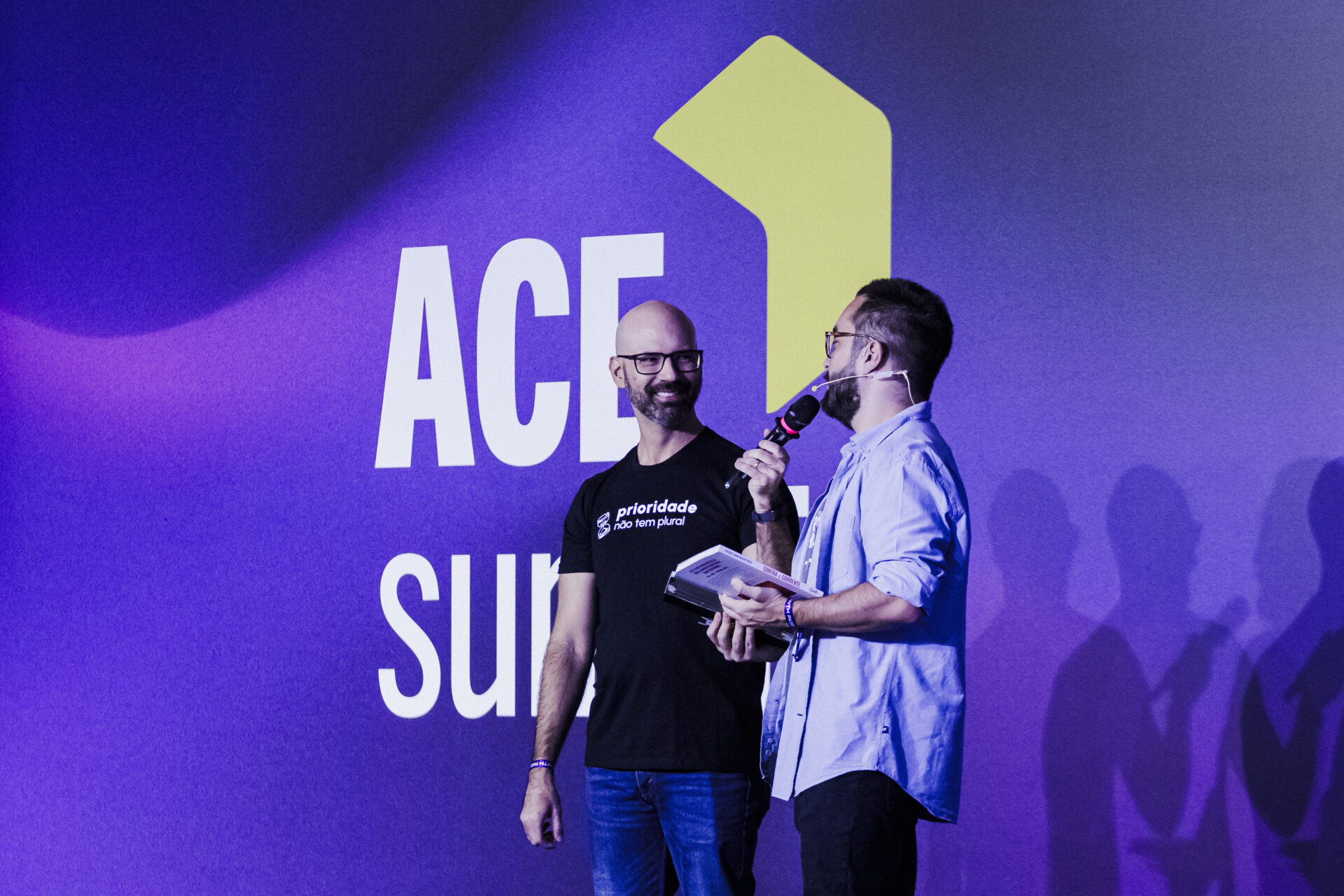 Participante sendo entrevistado